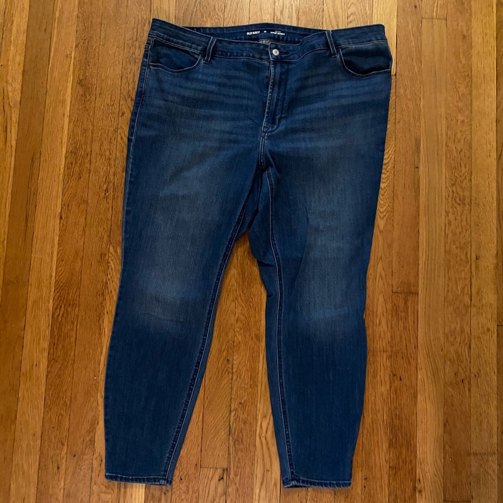 Old Navy High Rise super skinny jeans, size 22